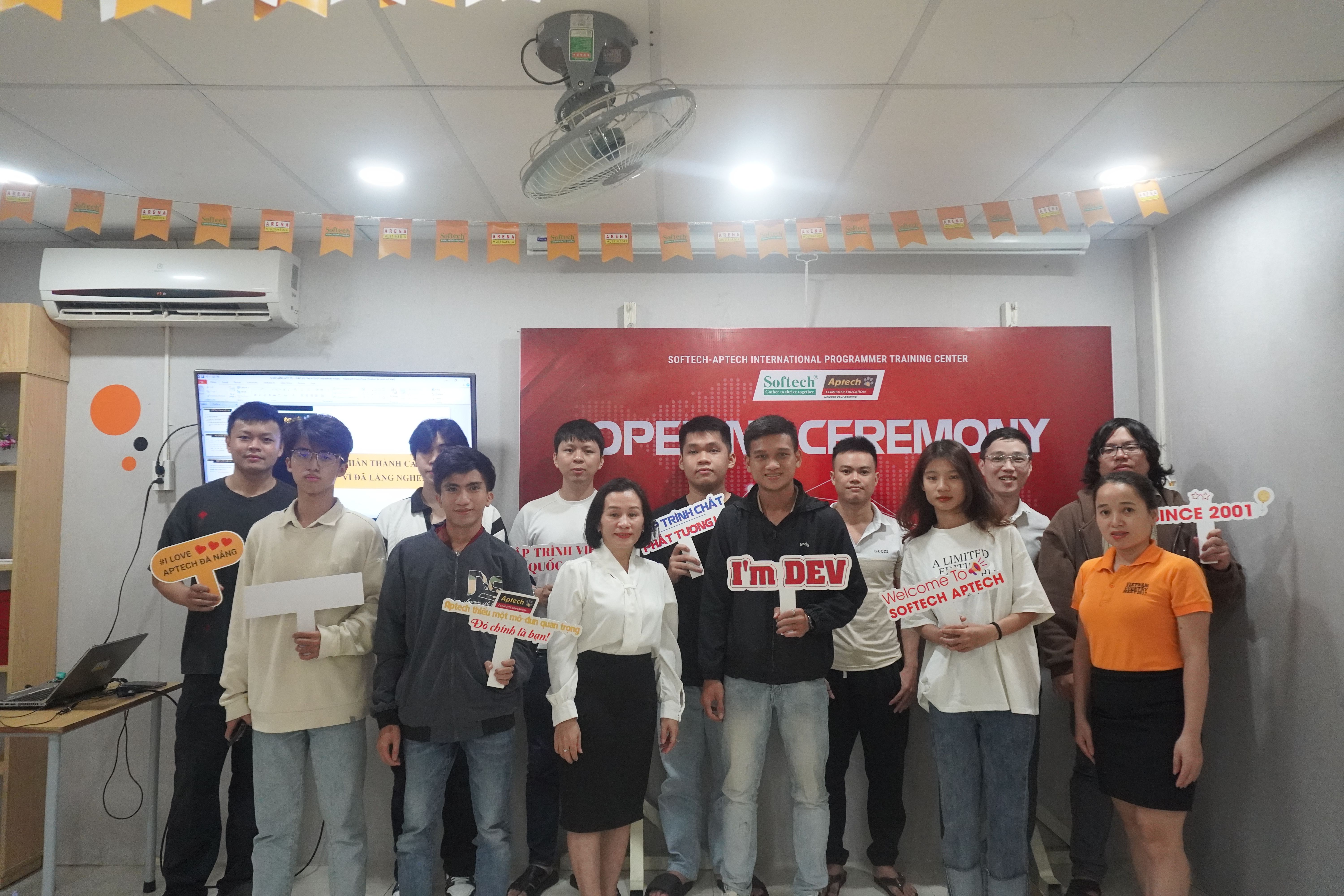 khai-giang-chuong-trinh-lap-trinh-vien-quoc-te-batch-192